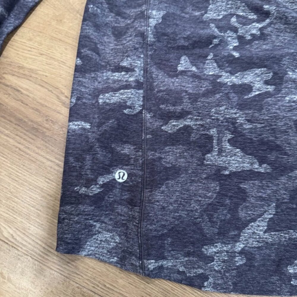 Lululemon Warm Stabilizer 1/2 Zip Hoodie Size 6 Incognito Camo - Picture 5 of 5